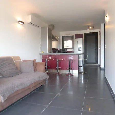 Marcogmar Apartman Cogolin
